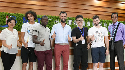 法国客户来中国进口香蕉视频下载污品牌健身器械